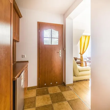 Bed & Breakfast Aleksander 4*