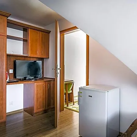 Aleksander Bed & Breakfast
