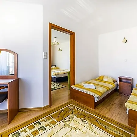 Aleksander Bed & Breakfast