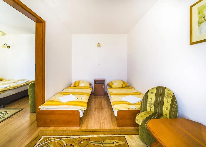 Aleksander 4* Władysławowo